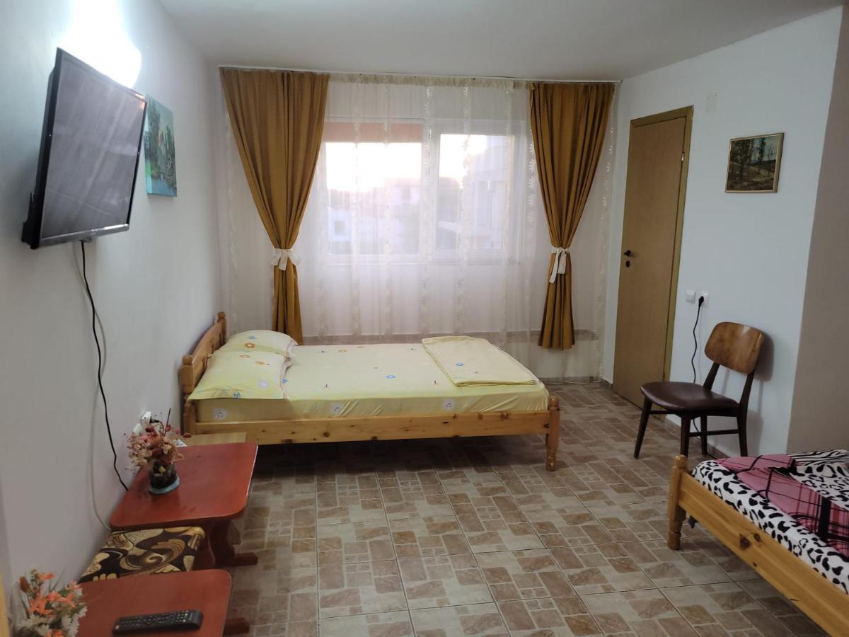 Cazare Eforie Nord, Plaja Acapulco, Garsoniere Four Studios, Bucatarie Comuna, Baie Proprie, Etaj 4, Fara Lift 外观 照片