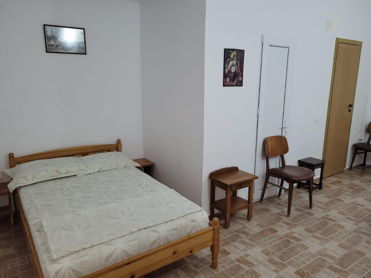 Cazare Eforie Nord, Plaja Acapulco, Garsoniere Four Studios, Bucatarie Comuna, Baie Proprie, Etaj 4, Fara Lift 外观 照片