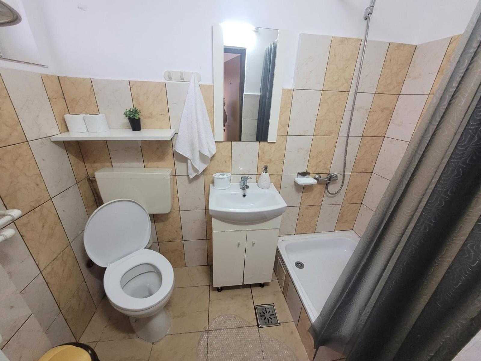 Cazare Eforie Nord, Plaja Acapulco, Garsoniere Four Studios, Bucatarie Comuna, Baie Proprie, Etaj 4, Fara Lift 外观 照片